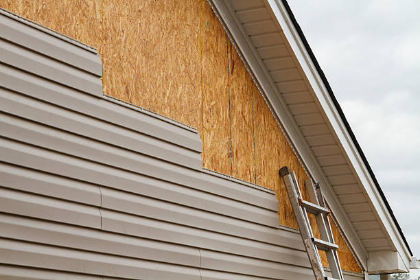 24/7 Emergency Siding Replacement experts in Antioch, IL